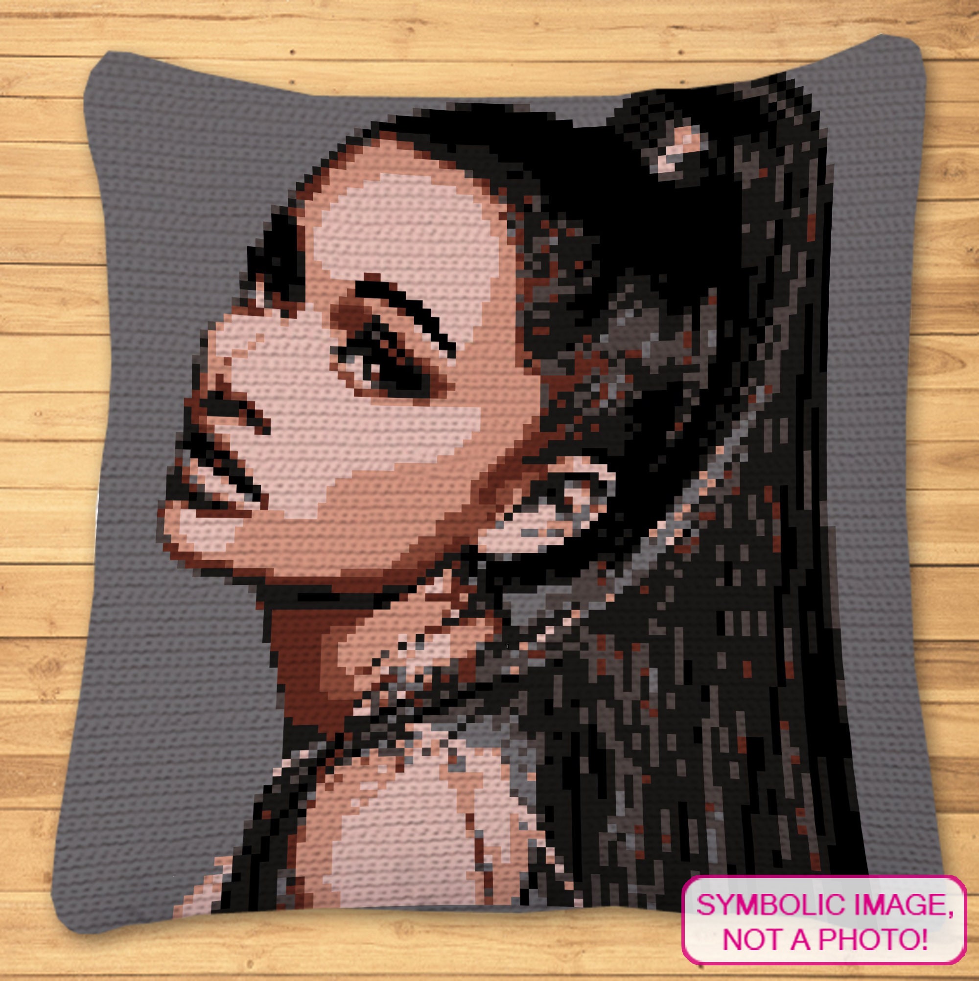 Tapestry ariana online grande