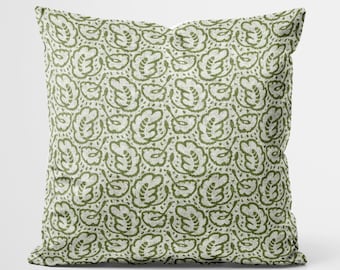 Forest Green Leaf Print Pillowcase – Botanical Cushion Cover, Nature-Inspired Decor, Rustic Home Accent, Linen Throw Pillow, Custom made