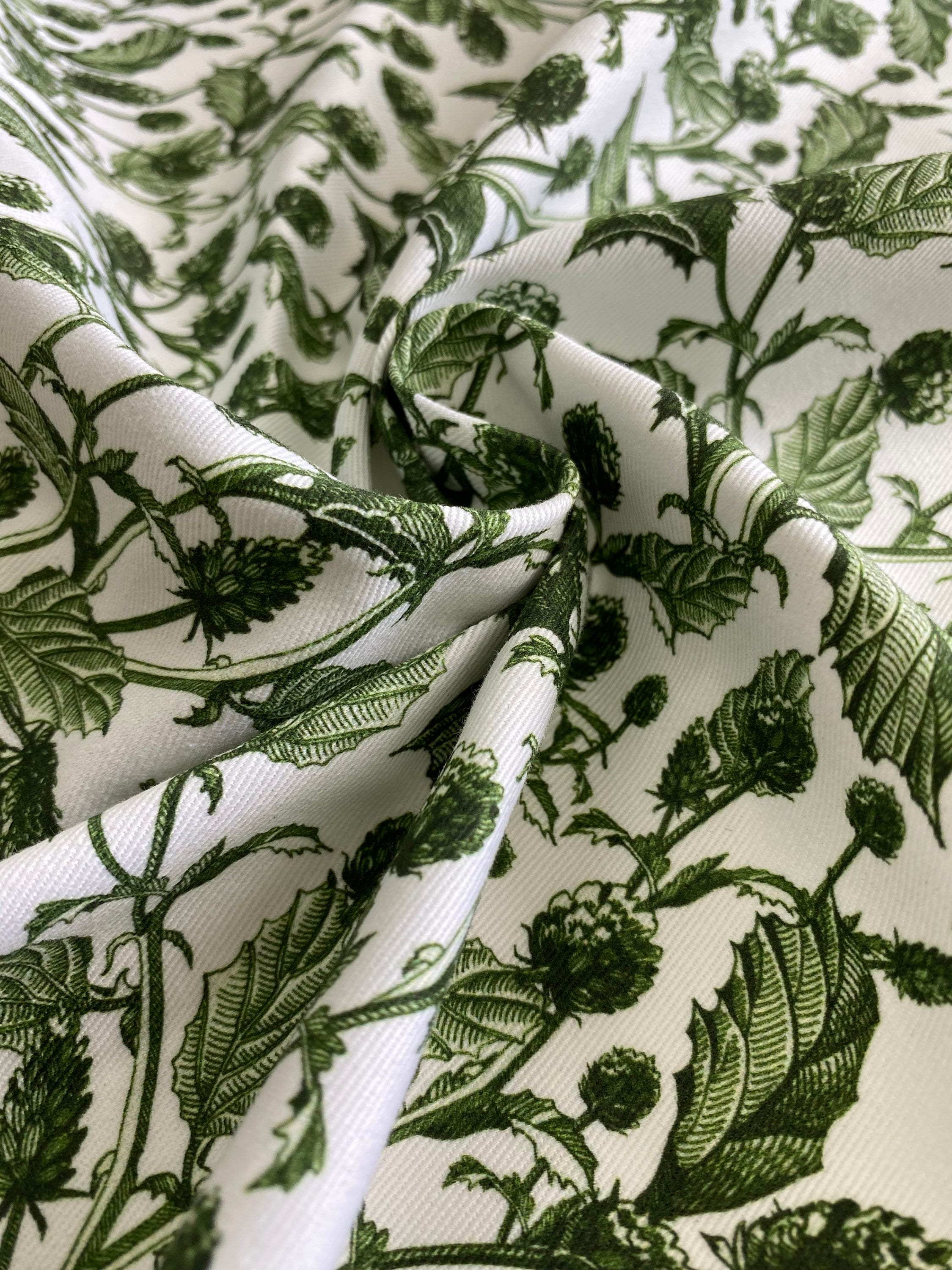Floral print fabric | Floral cotton fabric | Eco-print | Green Botanical Clover Print | Cotton Twill Fabric | Natural fabric