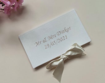 Velvet envelope wedding, money gift holder, personalized money envelope, money gift for graduation, fabric envelope, birthday money gift