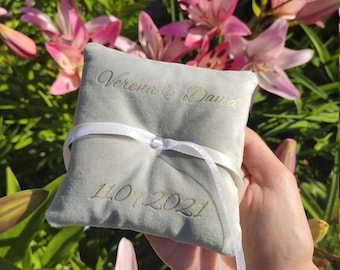 Personalized wedding ring holder, velvet ring pillow wedding ceremony, ring bearer pillow, wedding ring display, sage green wedding decor