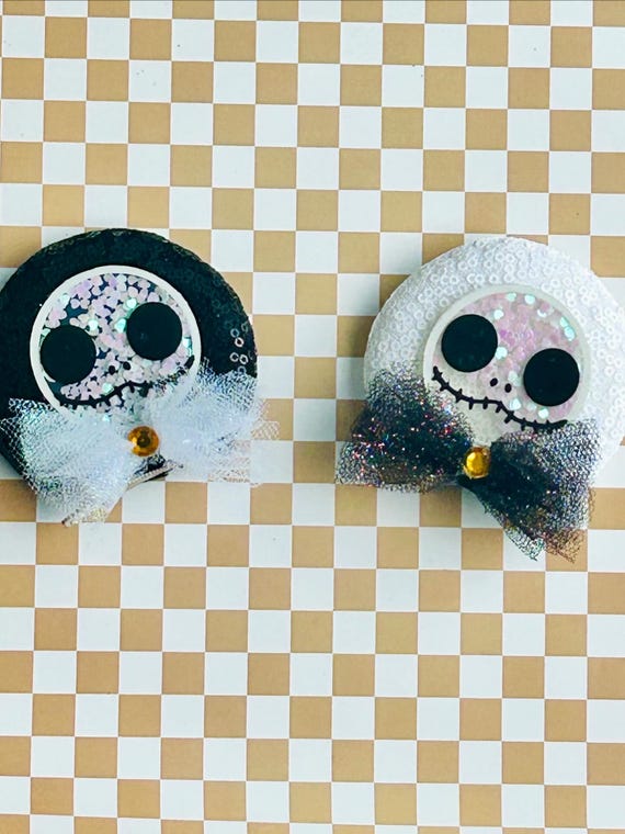 Skellington clips