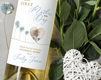 Personalised | First MOTHERS DAY | Wine Bottle Label | Floral | Celebration | Gift | Keepsake | Mum | MOM | Sunday 15th March 2026