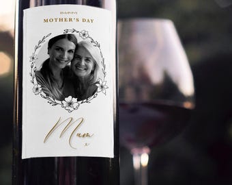Personalised | MOTHERS DAY | Wine Bottle Label | Floral | Celebration | Gift | Keepsake | Mum | MOM | Best Friend | Sunday 15th March 2026