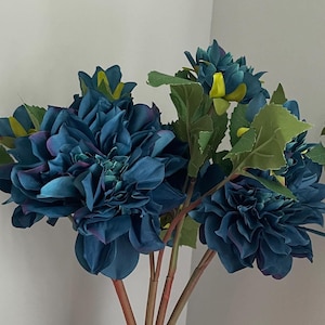 Set of 5, Denim Blue Dahlia Stems, fake flowers, artificial flowers, bridal bouquet, wedding bouquet, fake Dahlia stems, wedding flowers