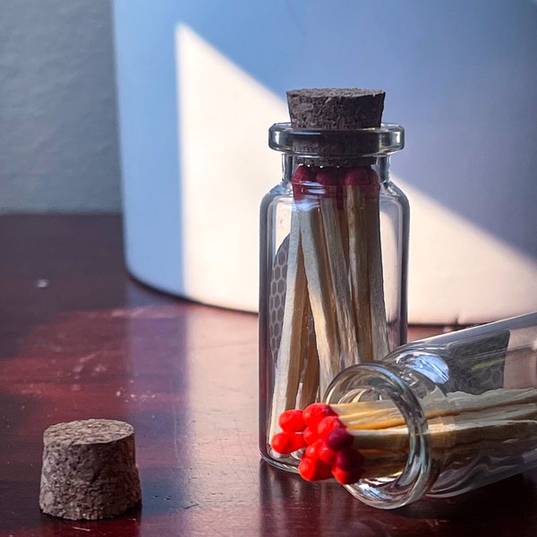 Red Matches in Glass 10MM Vials Mini Cork Stopper Clear Jars and Striker Strip