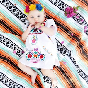 Baby Mädchen Mexikanisches Kleid