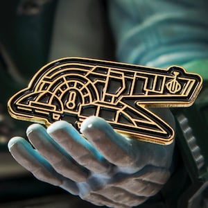 Slave 1 Ship Pin