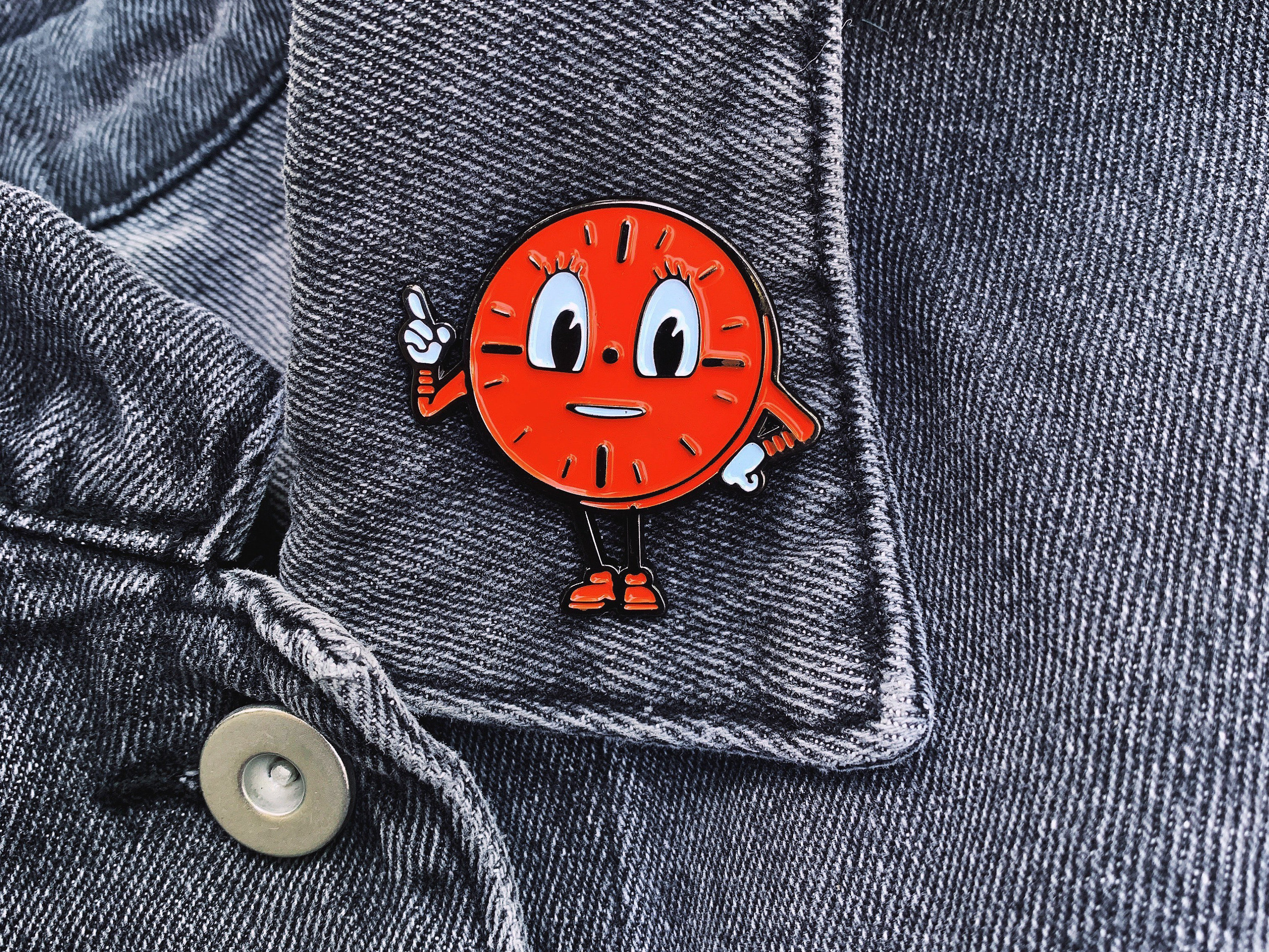 TVA Miss Minutes Pin