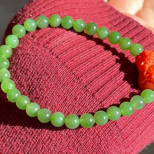 6mm, Natural Siberian Green Nephrite Jade Beads with Nanhong Carved Tara Bracelet, 俄料碧玉配南红雕刻度母手串