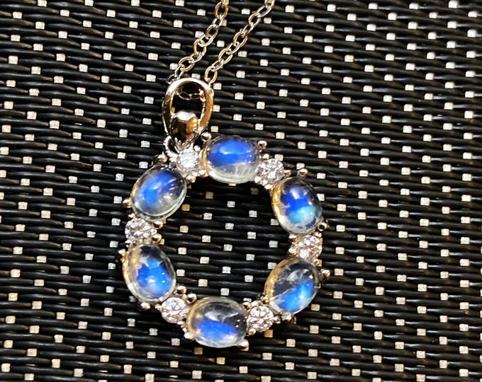 Sri Lanka Moonstone Pendant Necklace Blue Moonstones Necklace Etsy