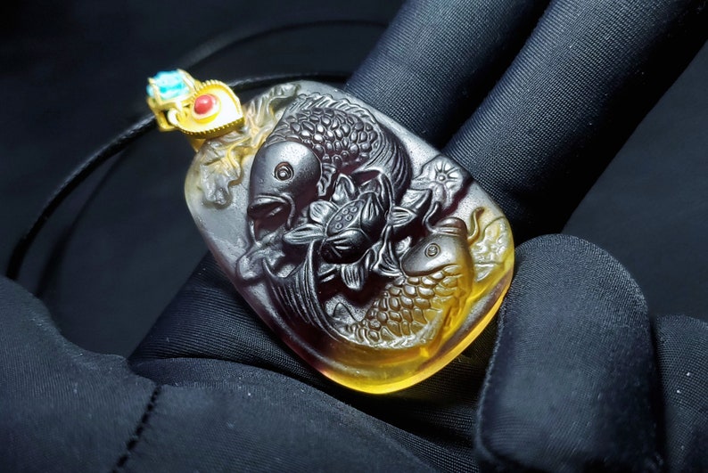 \u5929\u7136\u624b\u5de5\u96d5\u523b\u8424\u77f3\u9879\u94fe High Quality Fluorite Pendant Natural Hand Carved Carp Fish and Lotus Fluorite Pendant Necklace
