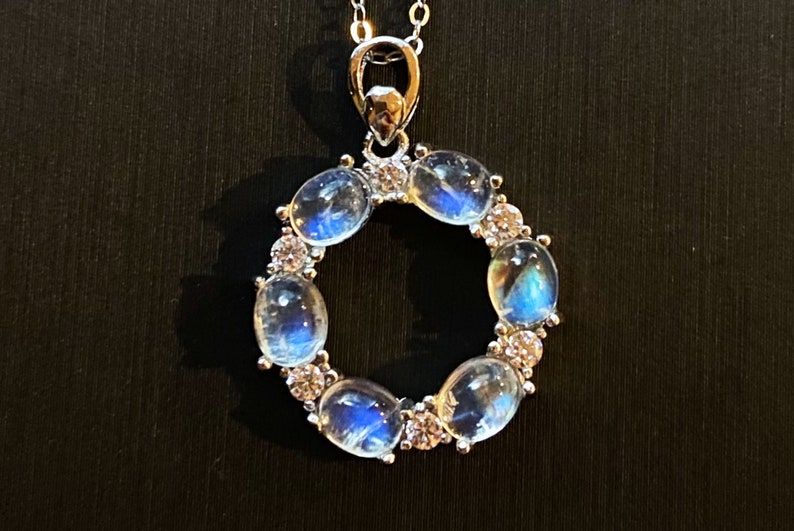 Sri Lanka Moonstone Pendant Necklace Blue Moonstones Necklace Etsy