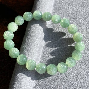 web限定セール Natural Certified 9.5mm+, Rare Lepidolite Green Mint アクセサリー