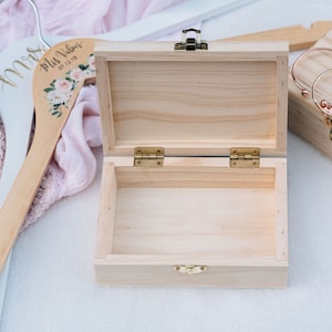 Flower Girl Gift Box Bridesmaid Gift Girl Gift Box Personalized Bridal Party Gift Wooden Box WB001 image 6