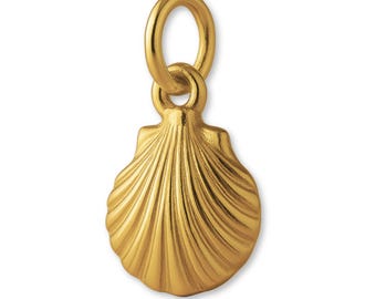 Solid 9ct Yellow Gold Clam Cockle Shell Charm - Nautical & Sea Charms - 9k / 375 Gold Necklace, Bracelet and Earring Charm
