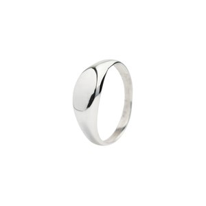 Sterling Silver Thin Oval Signet Ring Engraving Blank, 925 Silver Ring Blank for Engraving, Raw Cast or Polished, Custom Signet Ring Blank