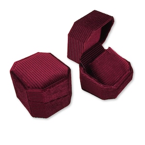 Earring Box - Maroon | Fine Jewellery Boxes | Luxury Velvet Corduroy Jewellery Packaging | Professional Jewellery Storage / Display Box