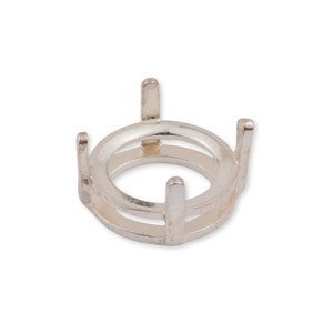 May include: Silver-toned metal bezel setting for a round gemstone. The setting has four prongs and a double rim.