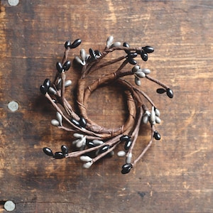 Pip Berry Mini Candle Ring, Gray & Black 1.5 inch Wreaths, Primitive Floral Decor, Rings for Chandeliers or Tapers