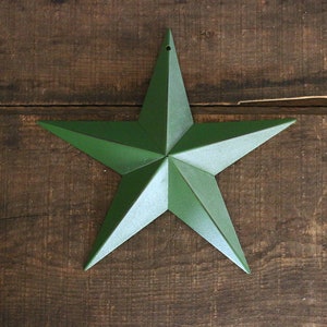 Green Barn Star, 5 or 8 inch Metal Wall Star, Custom Painted Star Ornament, Primitive Christmas Decor