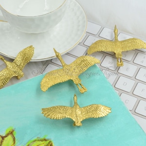 Brass Geese Furniture Knob,Swan Knobs,Kitchen Cabinet Knob,Brass Drawer Knob,Drawer Pulls,Brass Knobs,Dresser Handles,Furniture Hardware