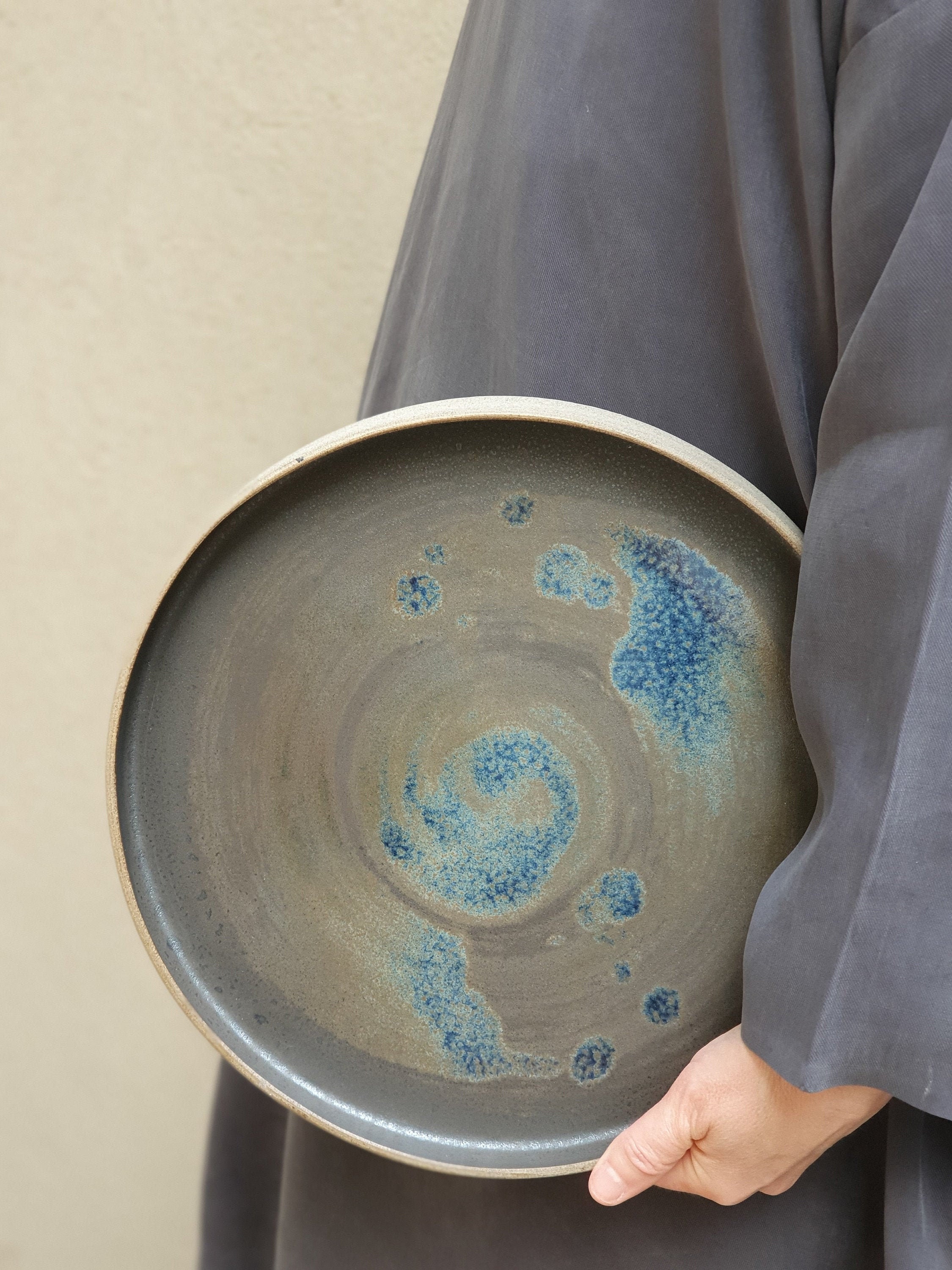 Flat serving plate online