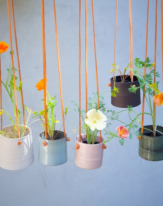 3er Set Hängepflanzen mit braunen Lederbändern, Keramik Übertopf, Keramik Übertopf, Blumentopf, Indoor Gartenkeramik