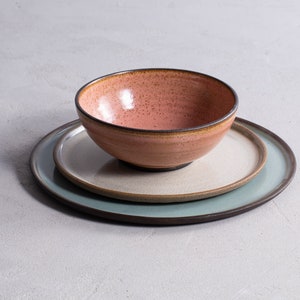 Juego de vajilla de cerámica hecha a mano de colores mixtos, juego de 3 piezas - Plato principal + Plato de ensalada + Tazón de sopa, Juego de cena de cerámica hecha a mano