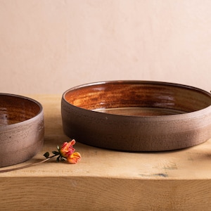 Pottery Large Pie Baking Dish, Round Baking Pan, Oven to Table Serving Dish, Rustic Ceramic Pasta Bowl, 9.5 Cake Baking Dish, Fruit Bowl Brown