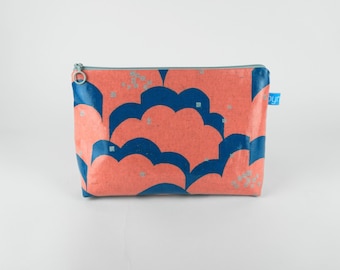 cosmetic bag