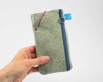 Custom-made mobile phone case with additional zippered pocket