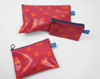 small zippered pockets