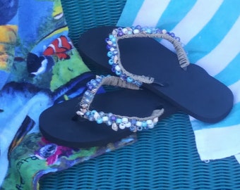 Beach Sea blue Flip Flops with Seashells, Beaded and Crocheted with Hemp, Black or White
