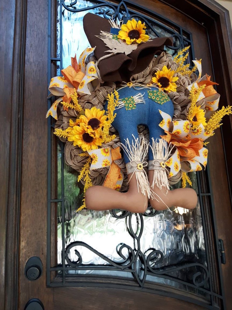 Sunflower Scarecrow Wreath for Thanksgiving Fall and Summer.