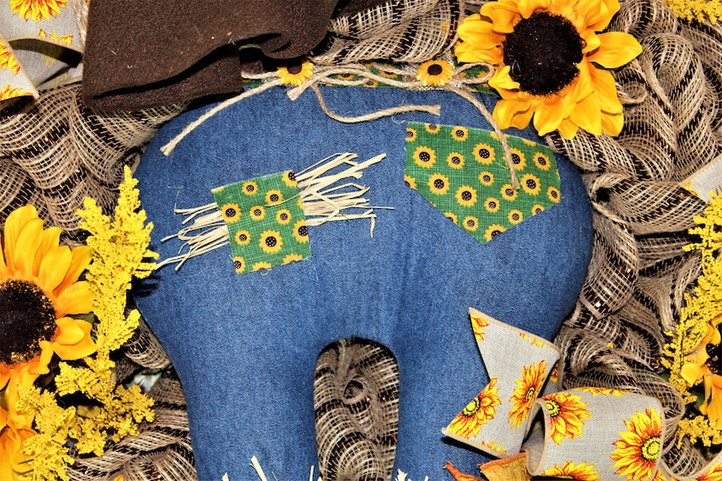 Sunflower Scarecrow Wreath for Thanksgiving Fall and Summer.