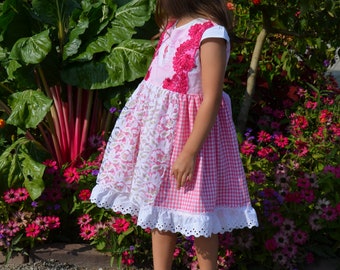 Kleid Mädchen 104 Dirndl rosa weiß Kinderkleid Spitze Mädchenkleid Blumenkleid