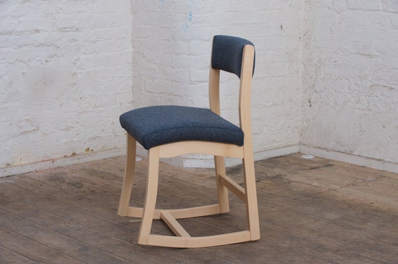 Desk chair that promotes good posture?