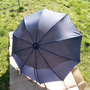 kendal&#39;s 1930&#39;s mary poppins navy umbrella wood handle, resin bird handle wooden shaft & tip