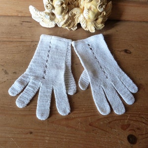 Crochet Gloves Ivory Lace XS  Button Fastening. Vintage French Ladies/Girls