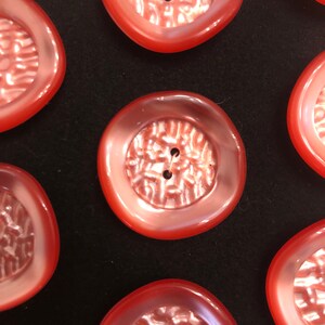 Vintage Buttons French Pink & Blue Casein 3cm Round Buttons 1930&#39;s, 12 buttons on each card