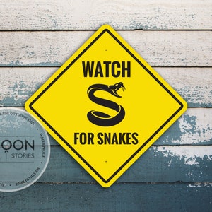 Montre personnalisée pour serpents | Panneau personnalisé serpents | Panneau Xing personnalisé | Panneau de croisement de serpents | Plaque de rue personnalisée | Panneau de signalisation | Panneau routier