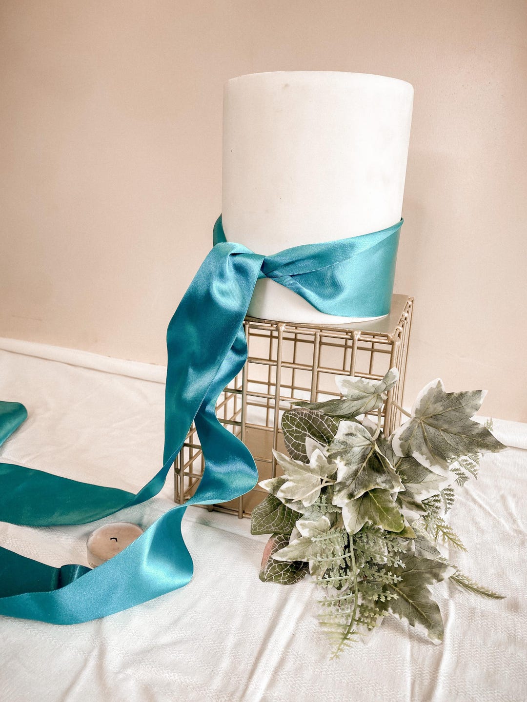 Mesh Cake Stand / Wedding Cake Platform - Heavy Duty Cake Stand Cake ...