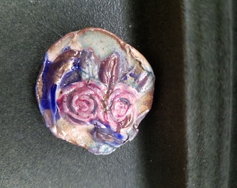 Roses, small pottery cameo with pink flowers. jewellery components, ready to ship