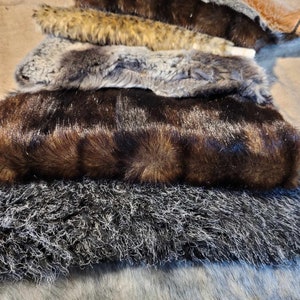 Tessuto in eco-pelliccia, colori naturali, scampoli, scarti, pezzi per progetti, patchwork, artigianato