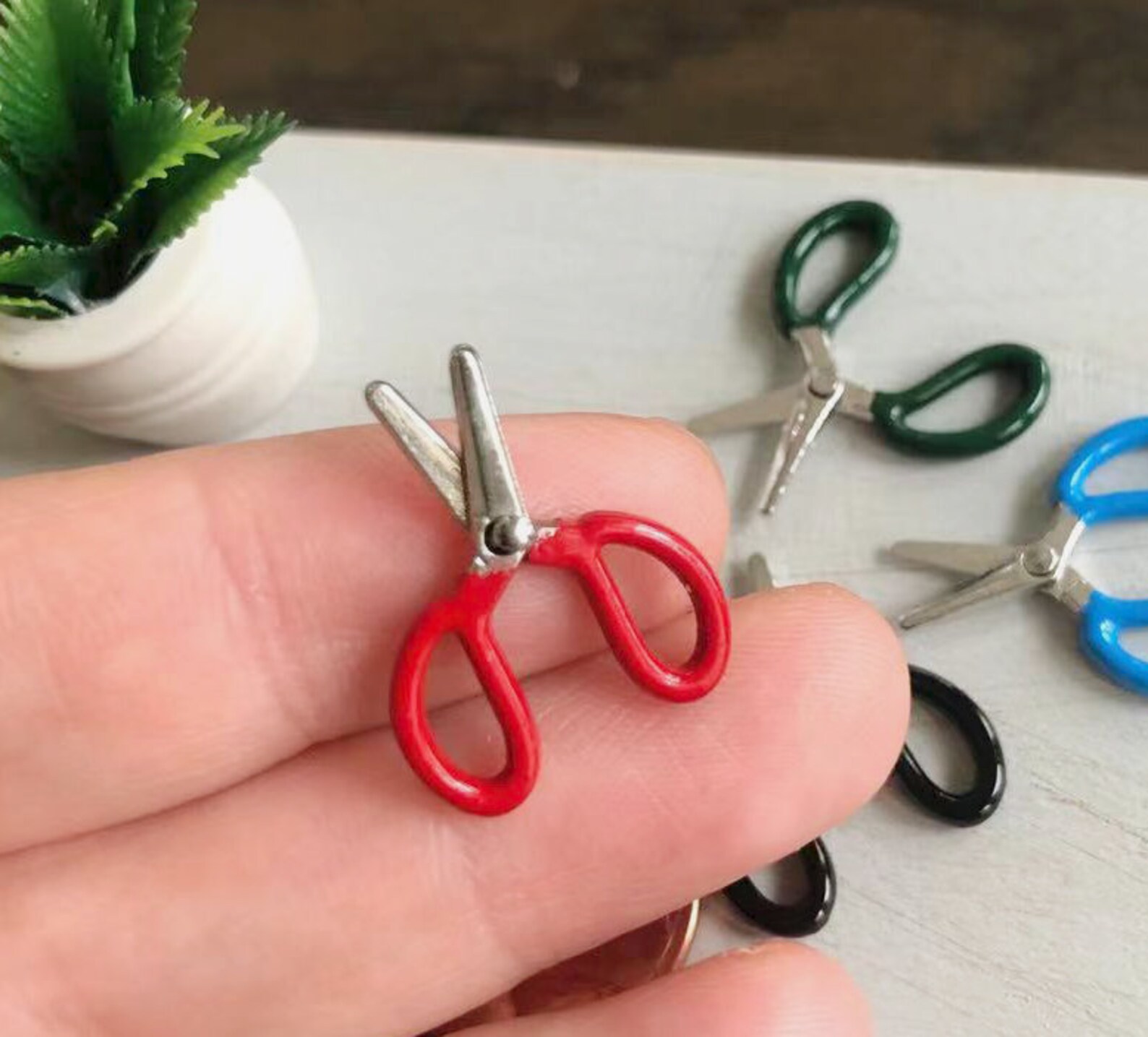 1 PC 112 Dollhouse Miniature Scissors Miniature Sewing Etsy