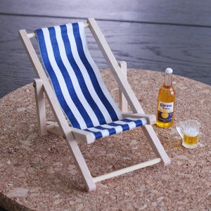 1:12 Dollhouse Miniature Beach Lounge Chair