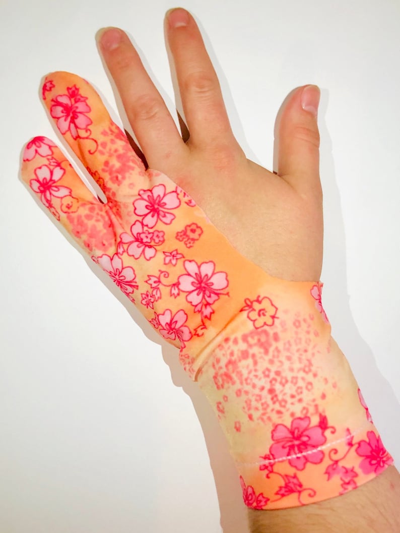 10 Best Artist Drawing Glove for iPad Options Rated & Reviewed