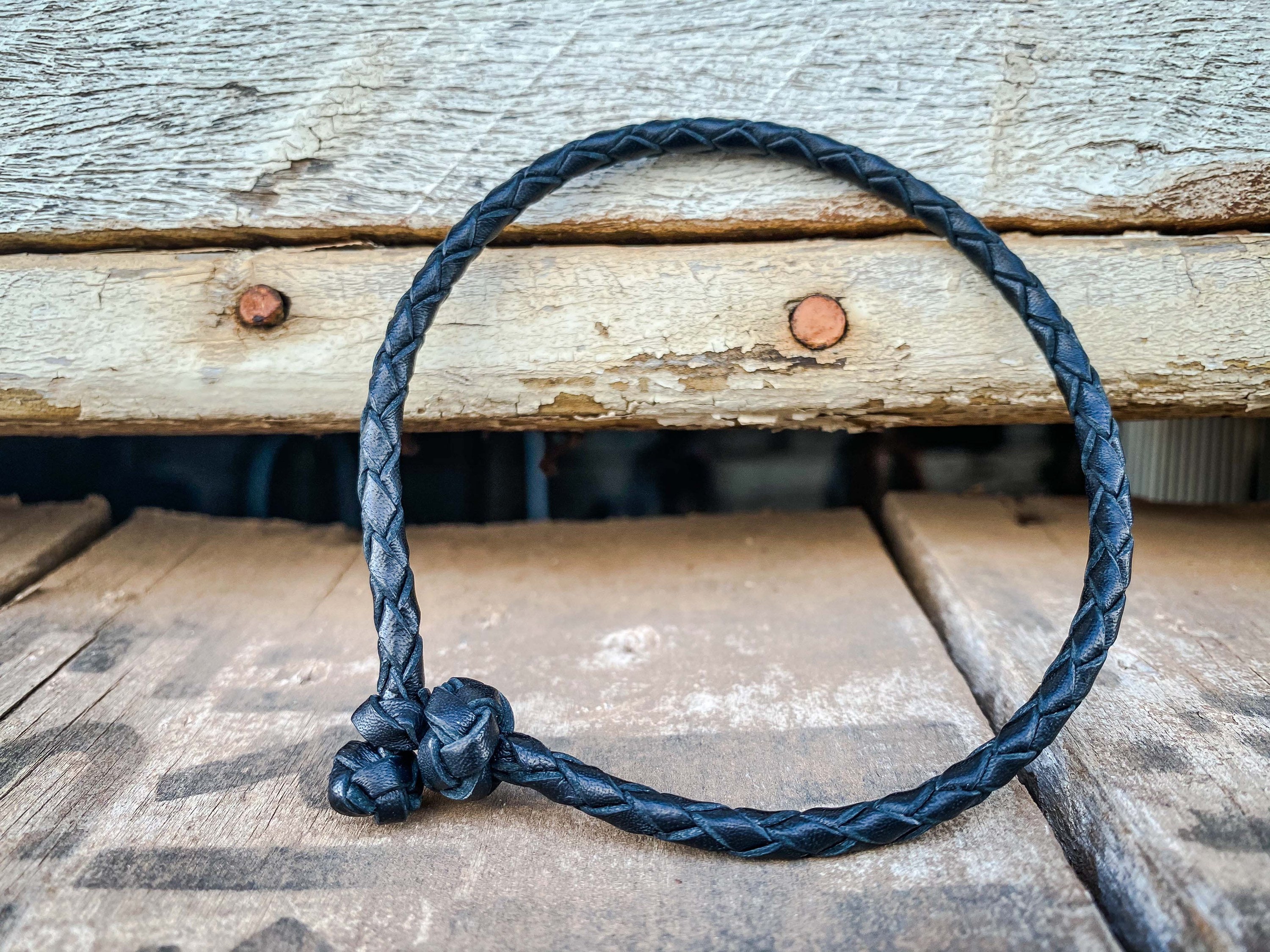 R4 Bracelet - Black braided leather