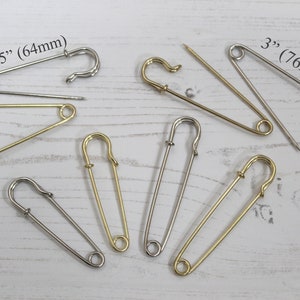 Large Safety Kilt Skirt Blanket Shawl Pins Silver and Gold Coloured 2.5 and 3 Inch